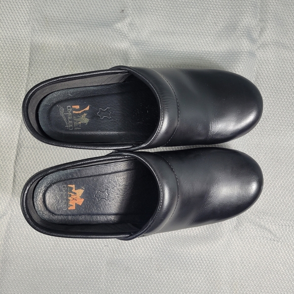 Dansko Nursing Clogs Shoes Black Patent Leather Women's Size EUR 39 - US 8.5/9 - Picture 2 of 9